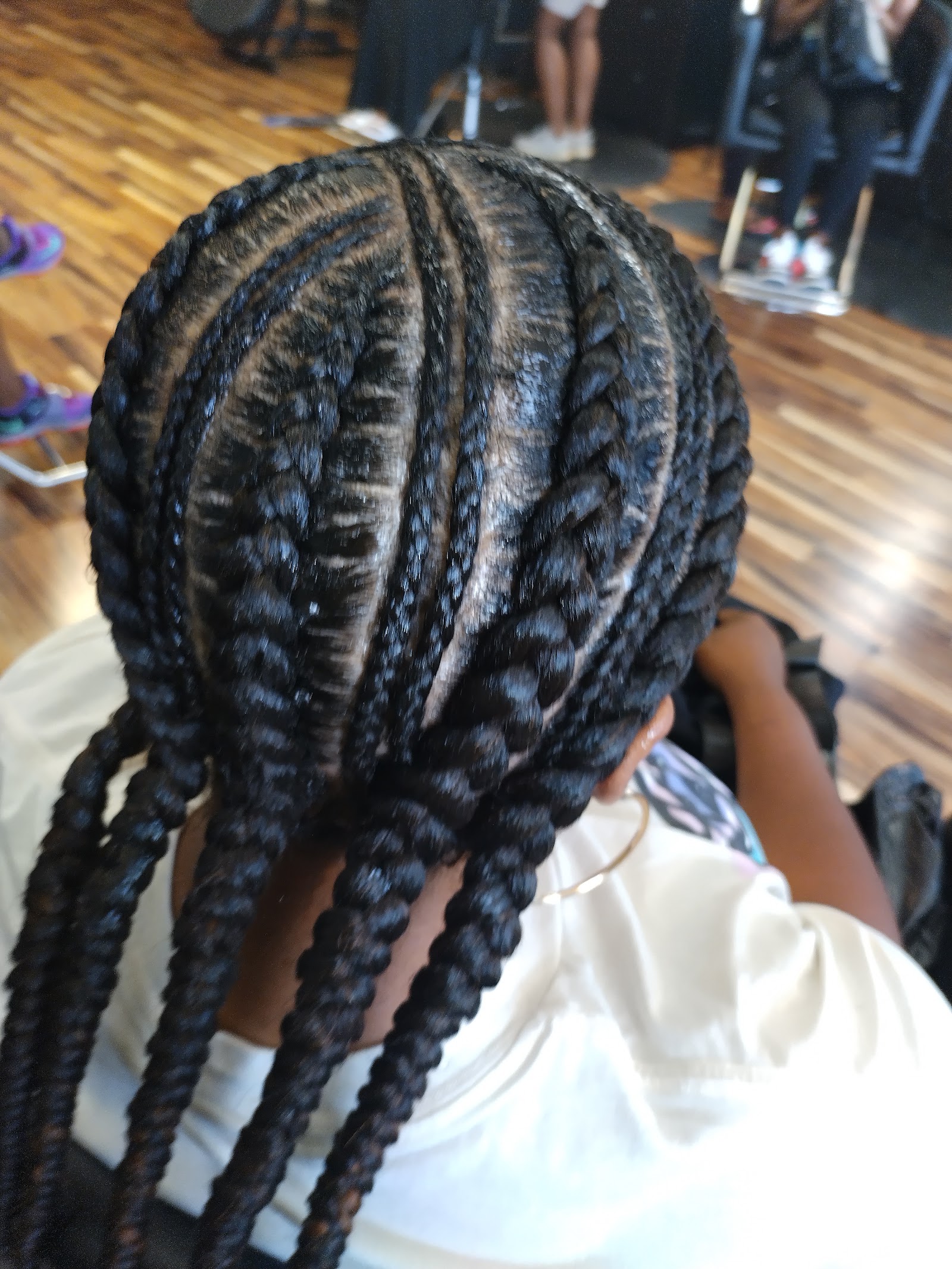 2B Modish Salon — photo