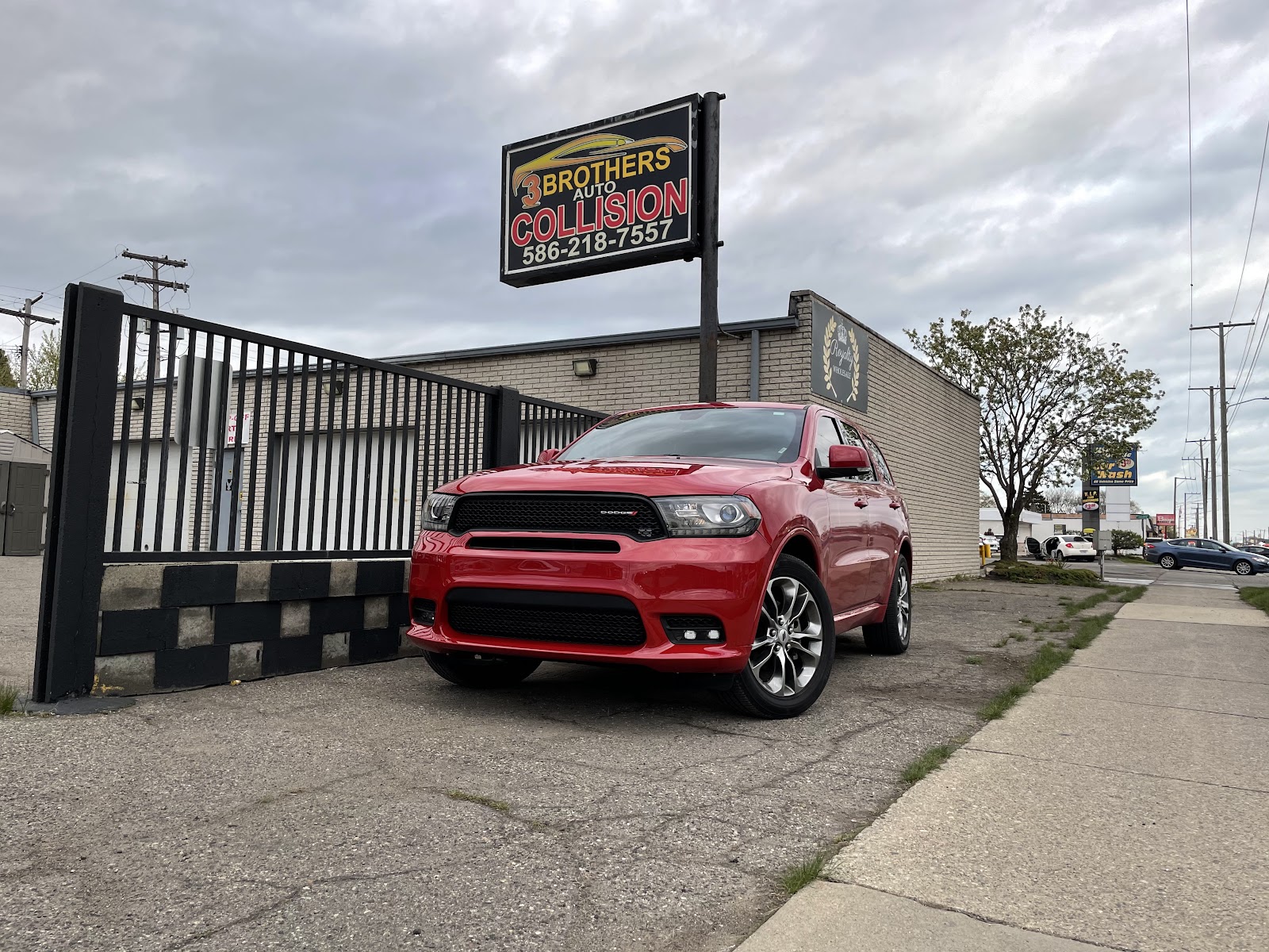 3 Brothers Auto Collision — photo