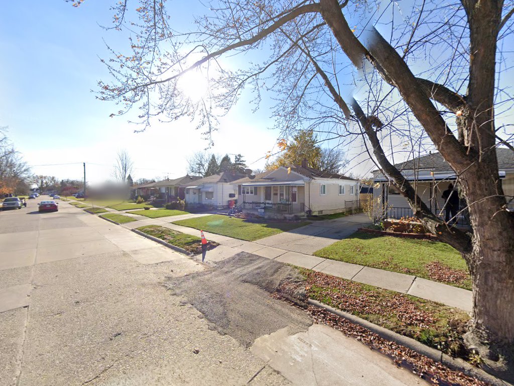 Chop Chop Lawn Care in Eastpointe