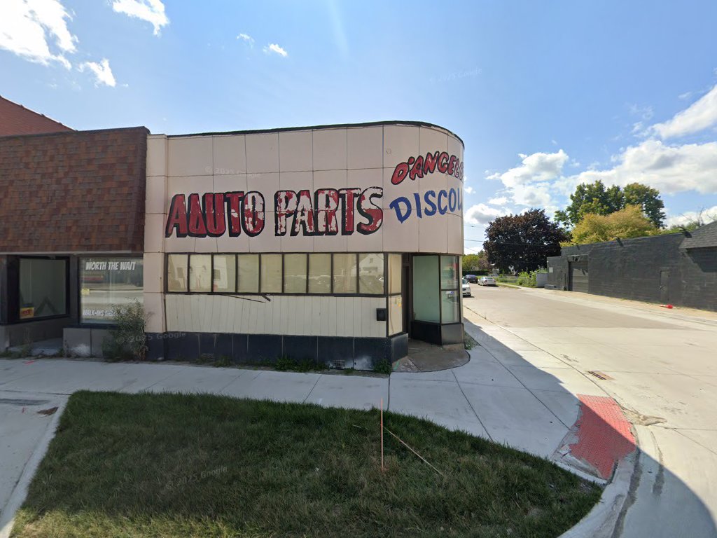 D'Angelo's Auto Parts Inc in Eastpointe