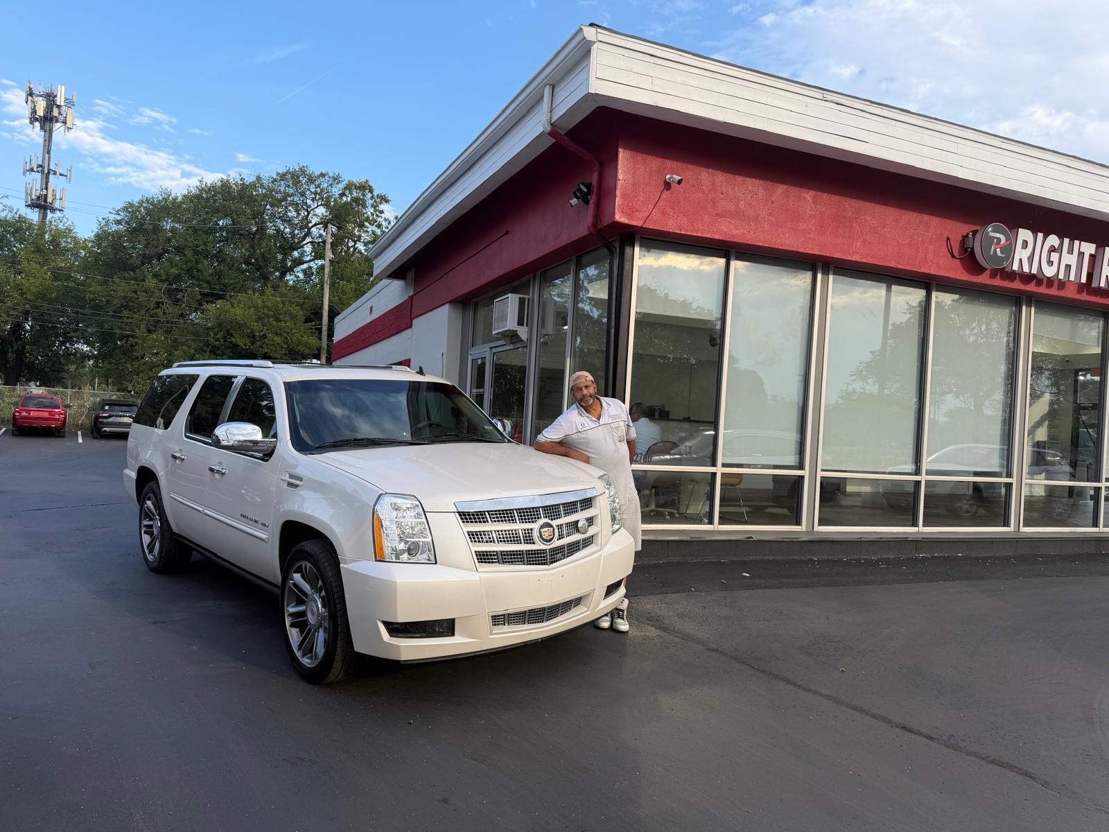 RIGHT RIDE AUTO SALES in Eastpointe