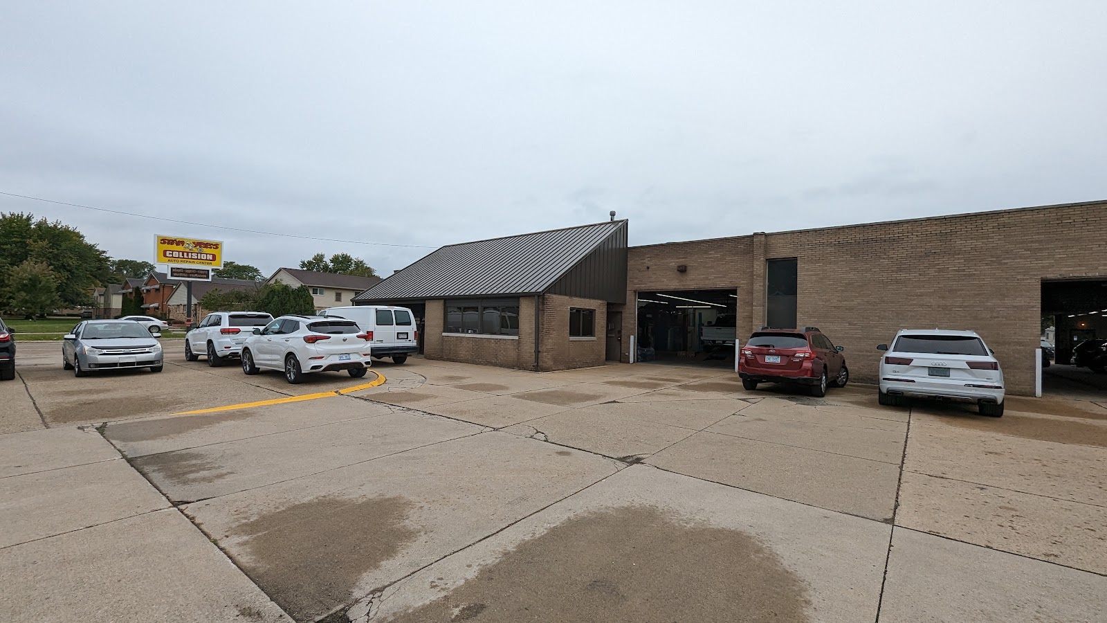 Stan Yee's Collision, Inc. in Eastpointe