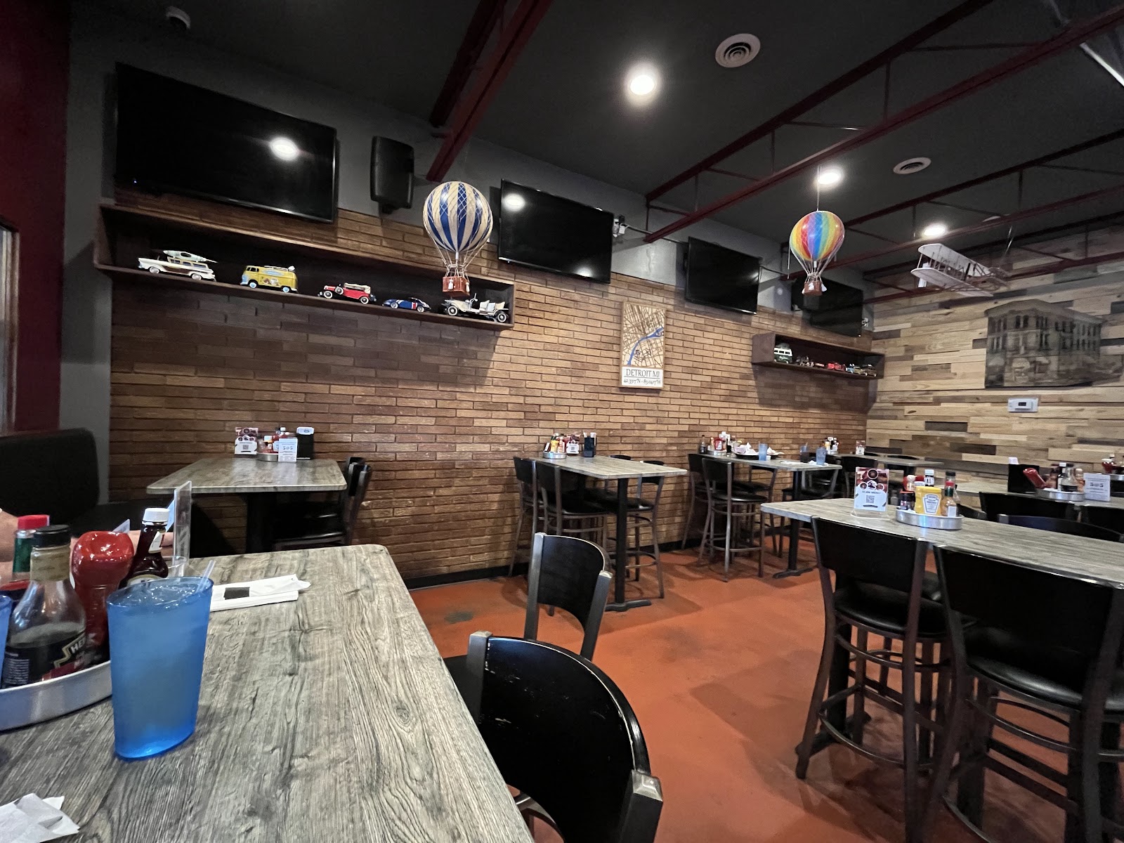 Sweetwater Tavern — photo