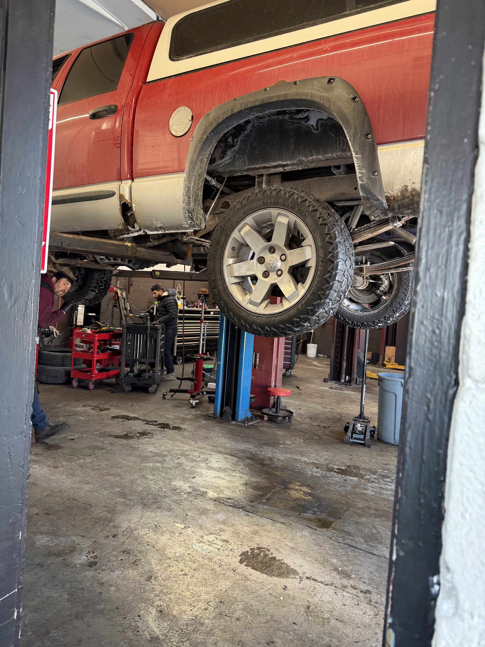 THE MECHANIC SHOP LLC. in Eastpointe